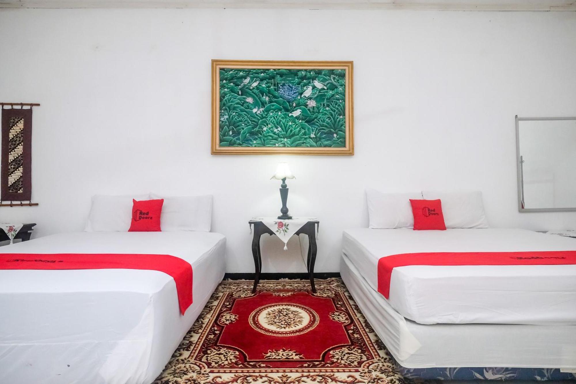 Reddoorz Syariah At Griya Raharja Klaten エクステリア 写真