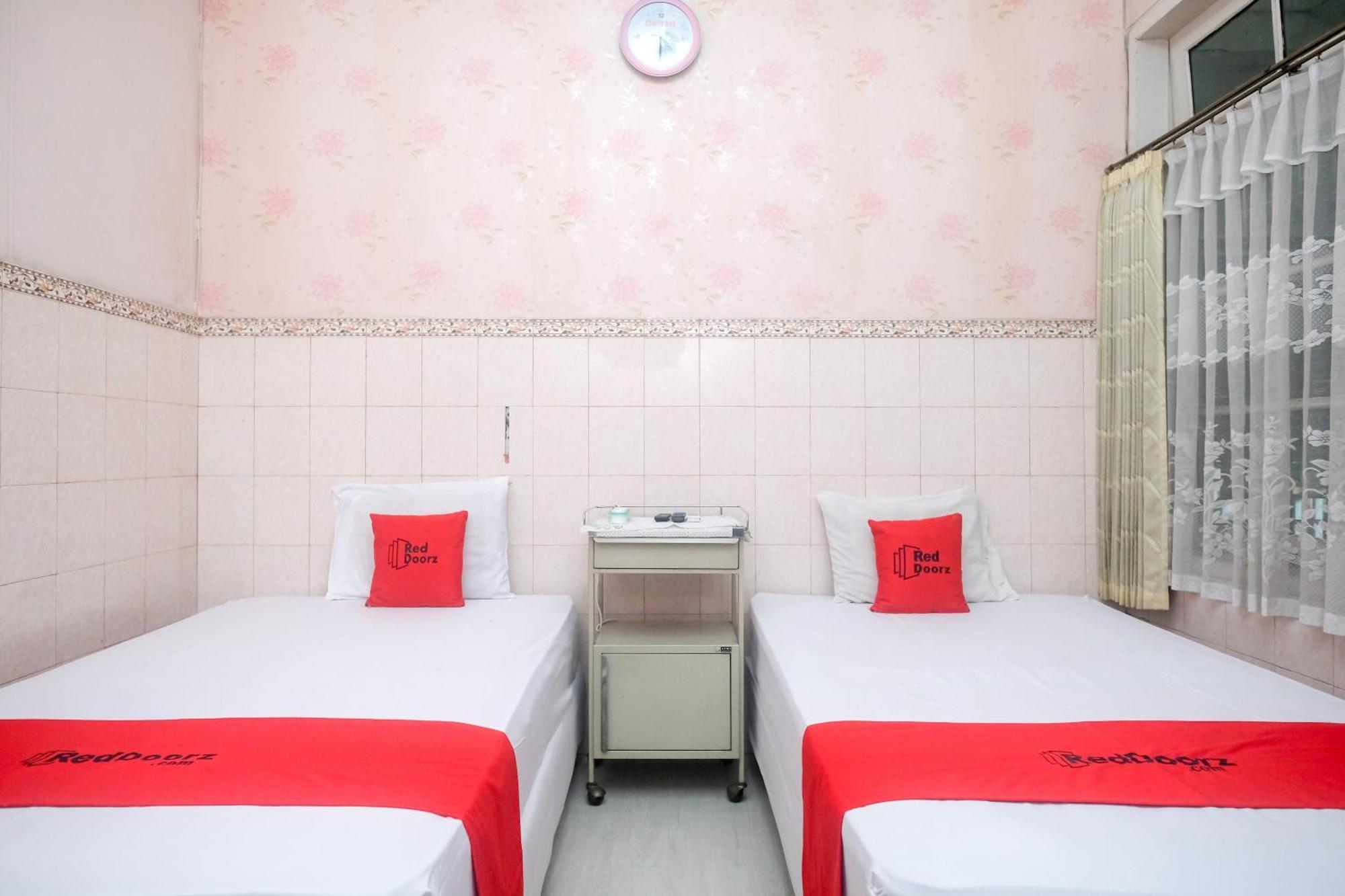 Reddoorz Syariah At Griya Raharja Klaten エクステリア 写真
