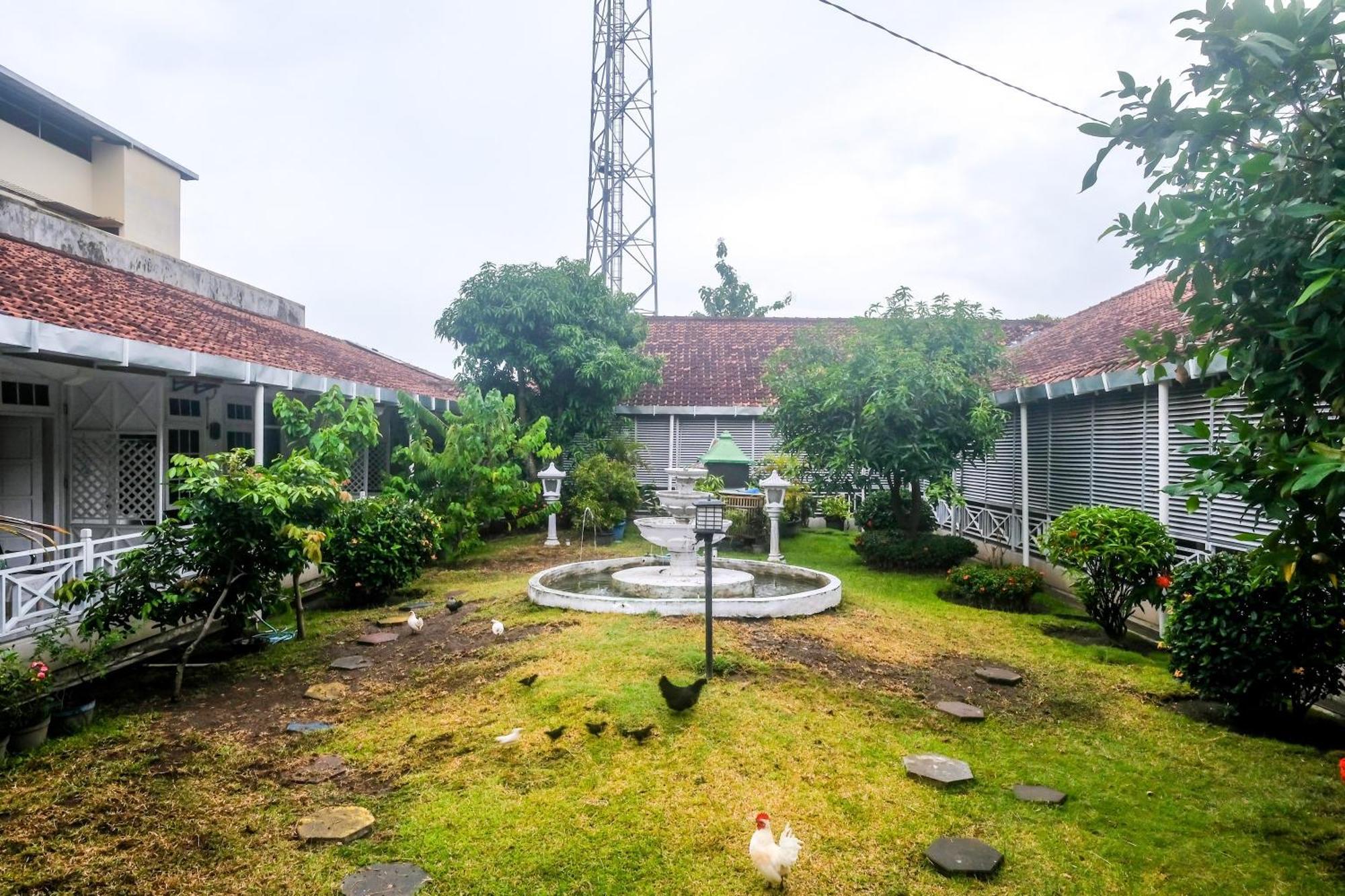 Reddoorz Syariah At Griya Raharja Klaten エクステリア 写真