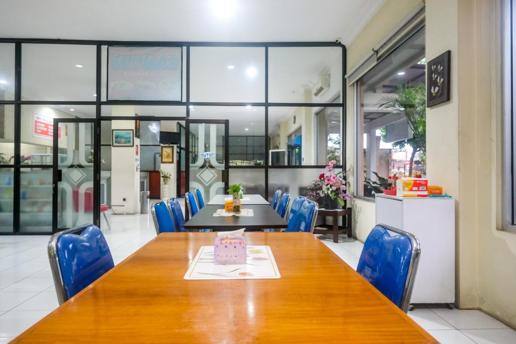 Reddoorz Syariah At Griya Raharja Klaten エクステリア 写真